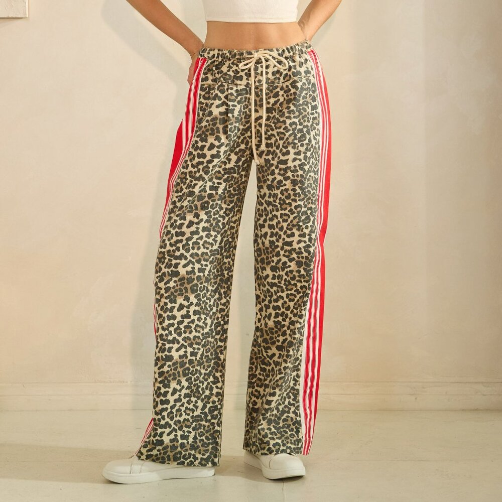 VEVERET LEOPARD CAMO sports striped wide leg pants loungewear (pre-order) S M L